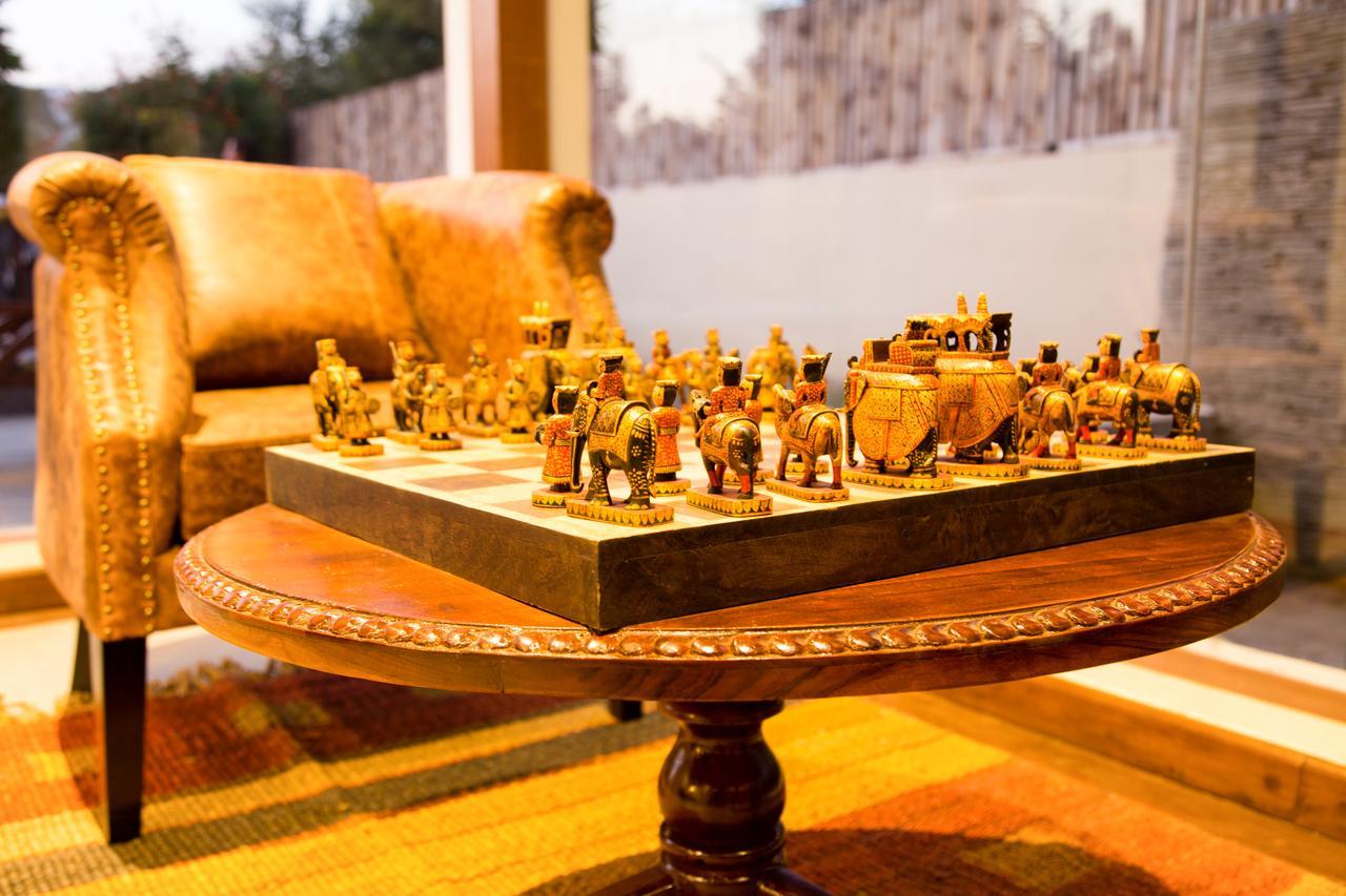 Miraaya Wellness Hotel Chitwan Bagian luar foto